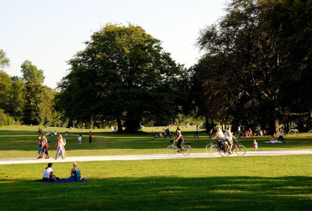 Centennial Park Nashville outdoor activities and green spaces
